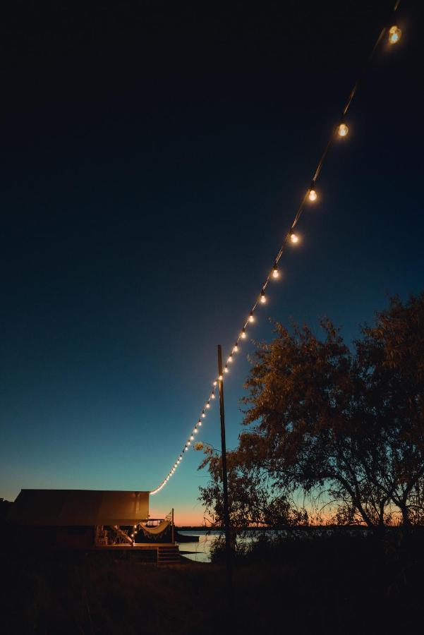 Glamping Mandra Hotel Bugaz Exterior foto