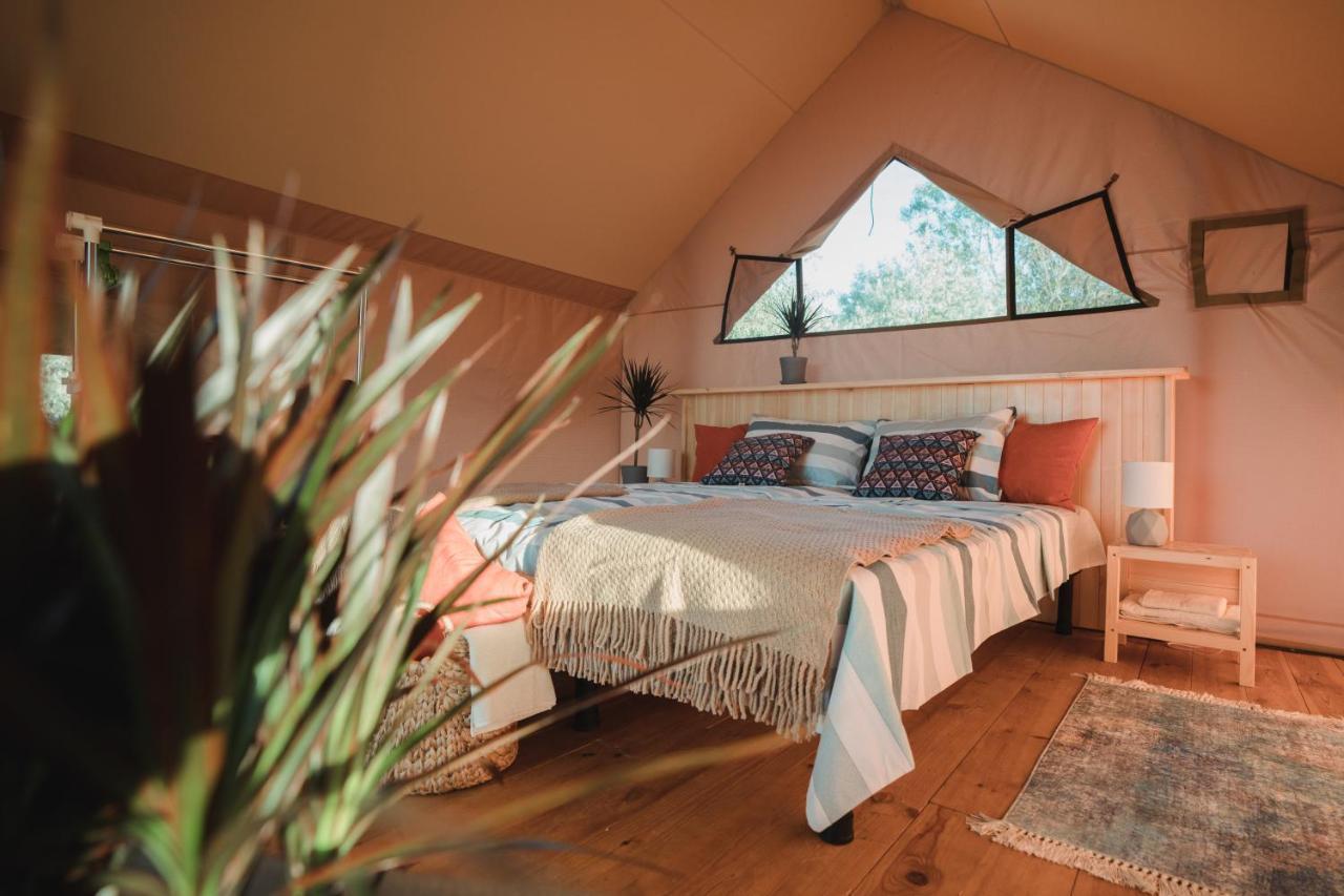 Glamping Mandra Hotel Bugaz Exterior foto