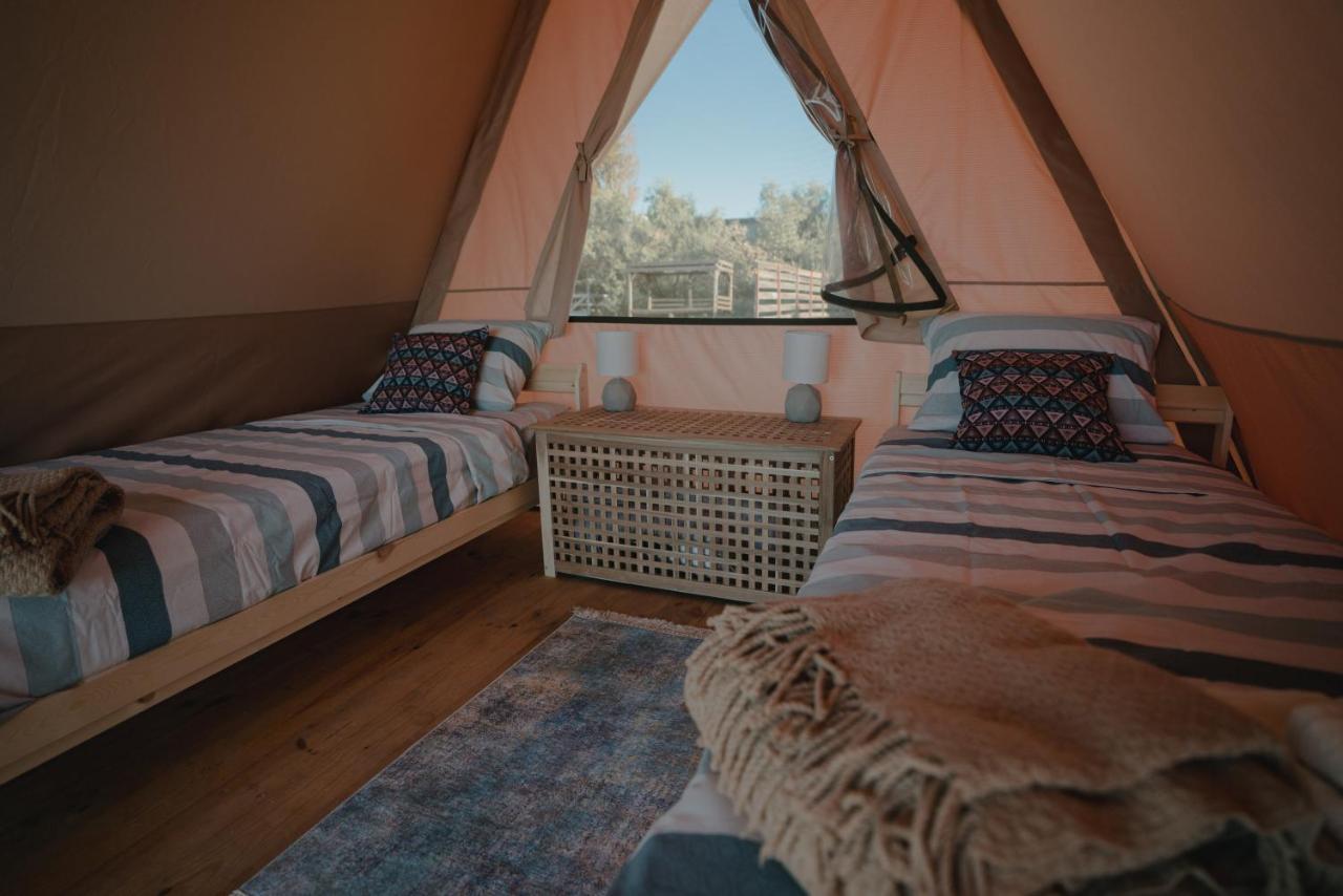 Glamping Mandra Hotel Bugaz Exterior foto